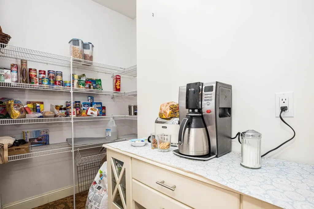 4 Nordic Wood Lane Newton NH 03858