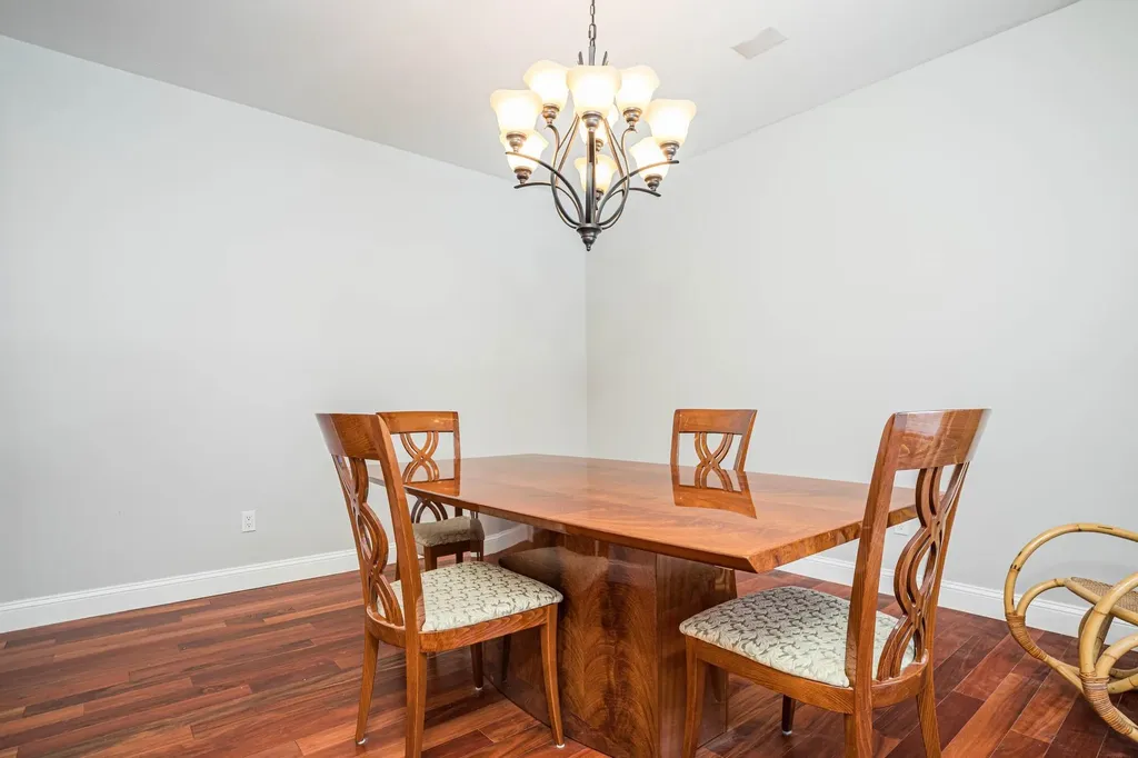 4 Nordic Wood Lane Newton NH 03858