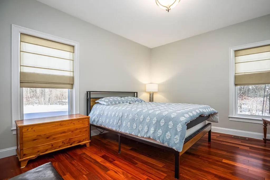 4 Nordic Wood Lane Newton NH 03858