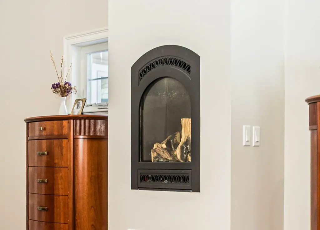 4 Nordic Wood Lane Newton NH 03858