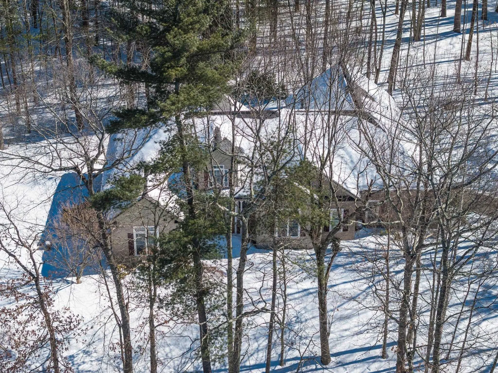 4 Nordic Wood Lane Newton NH 03858