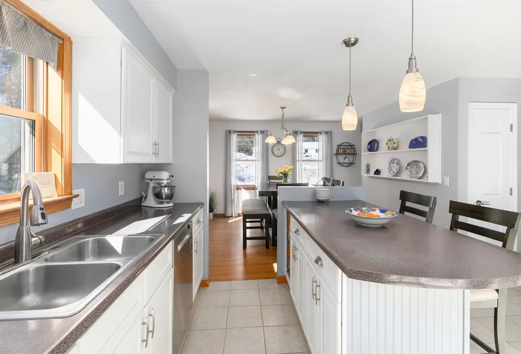 124 Abbot Hill Road Wilton NH 03086