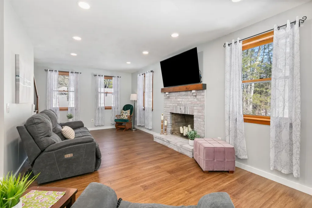 124 Abbot Hill Road Wilton NH 03086