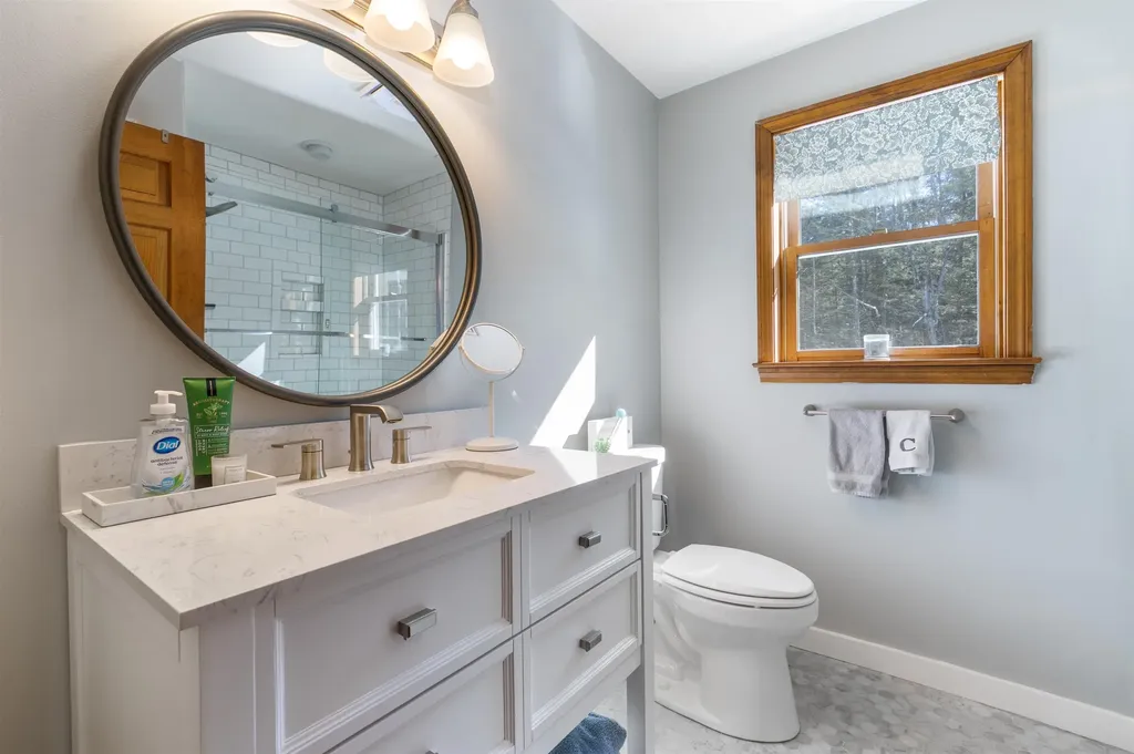 124 Abbot Hill Road Wilton NH 03086