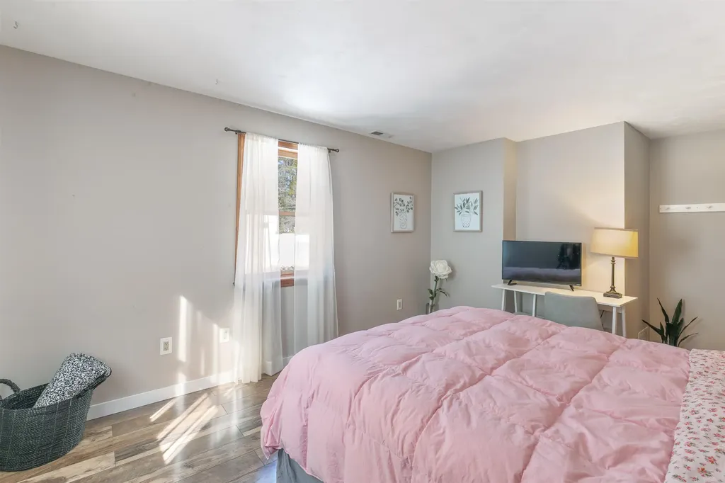 124 Abbot Hill Road Wilton NH 03086