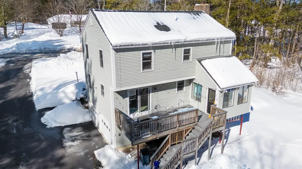 124 Abbot Hill Road Wilton NH 03086