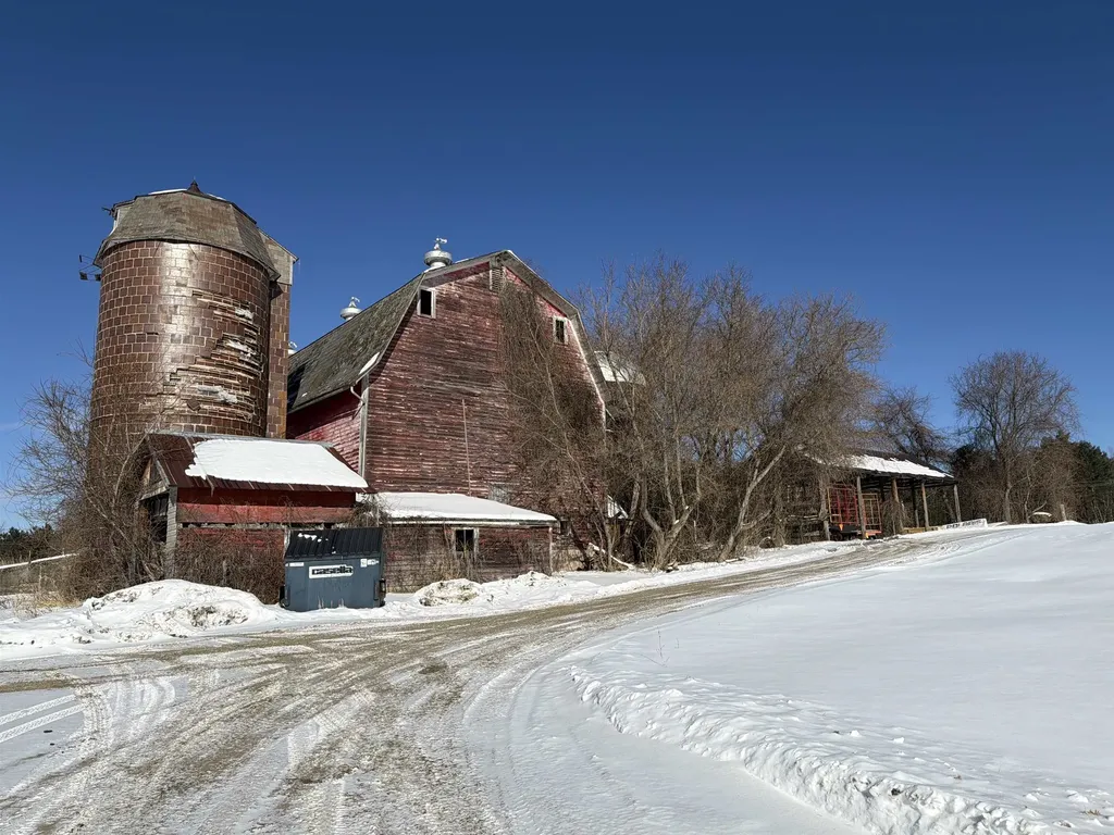 85 Elm Hill Drive Clarendon VT 05759