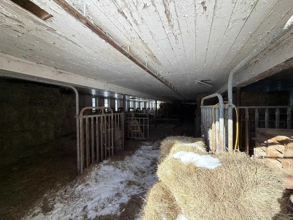 85 Elm Hill Drive Clarendon VT 05759