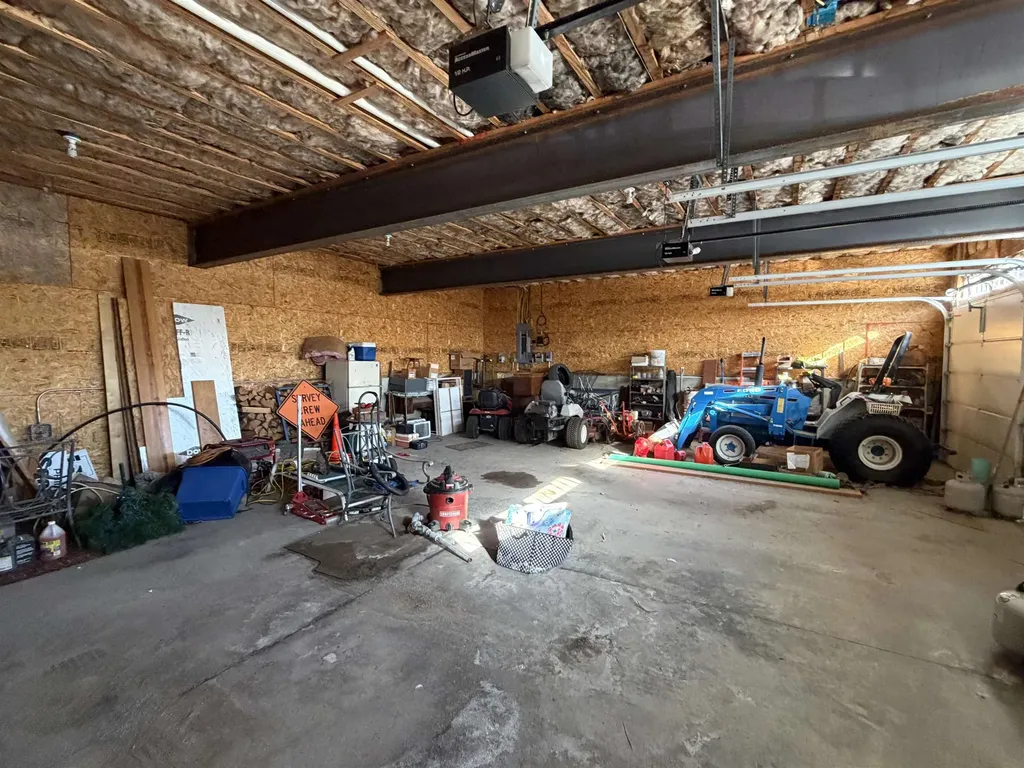 85 Elm Hill Drive Clarendon VT 05759