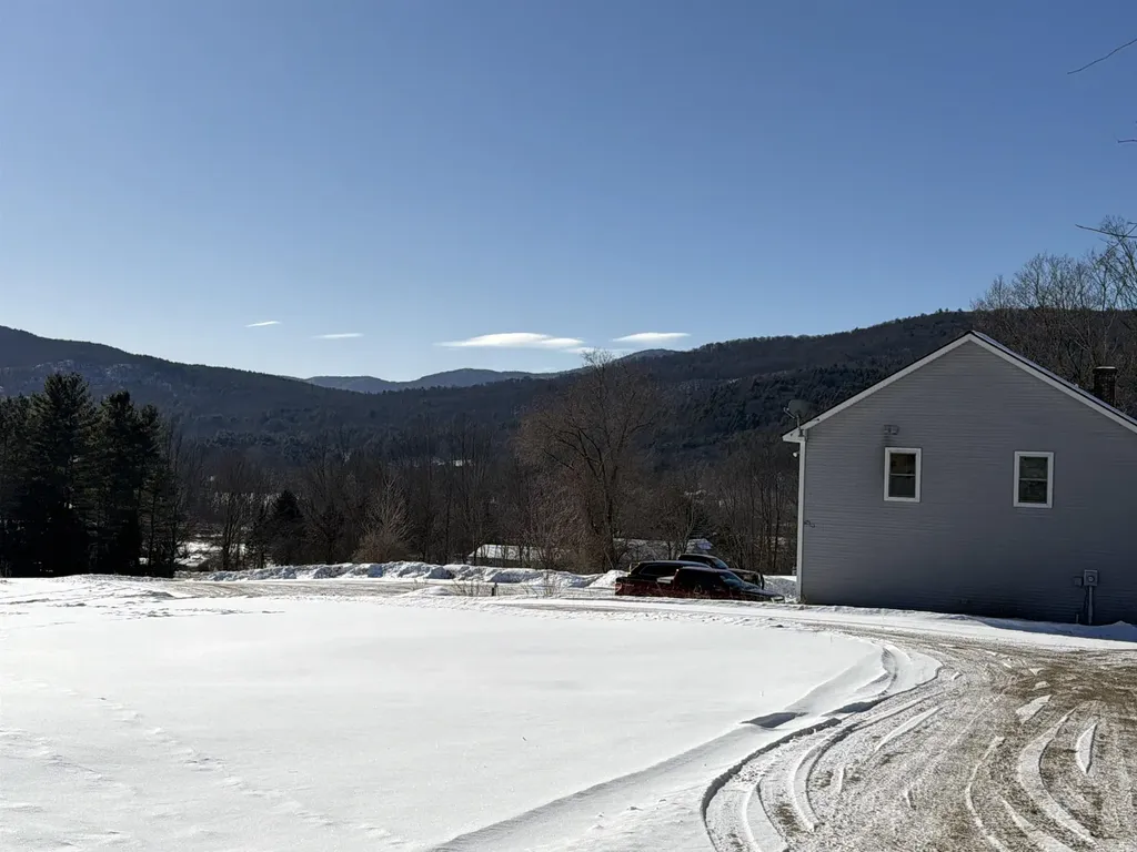 85 Elm Hill Drive Clarendon VT 05759