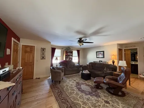 85 Elm Hill Drive Clarendon VT 05759