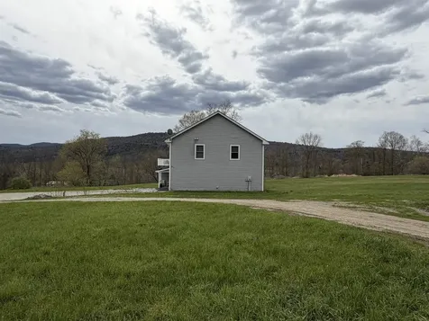 85 Elm Hill Drive Clarendon VT 05759