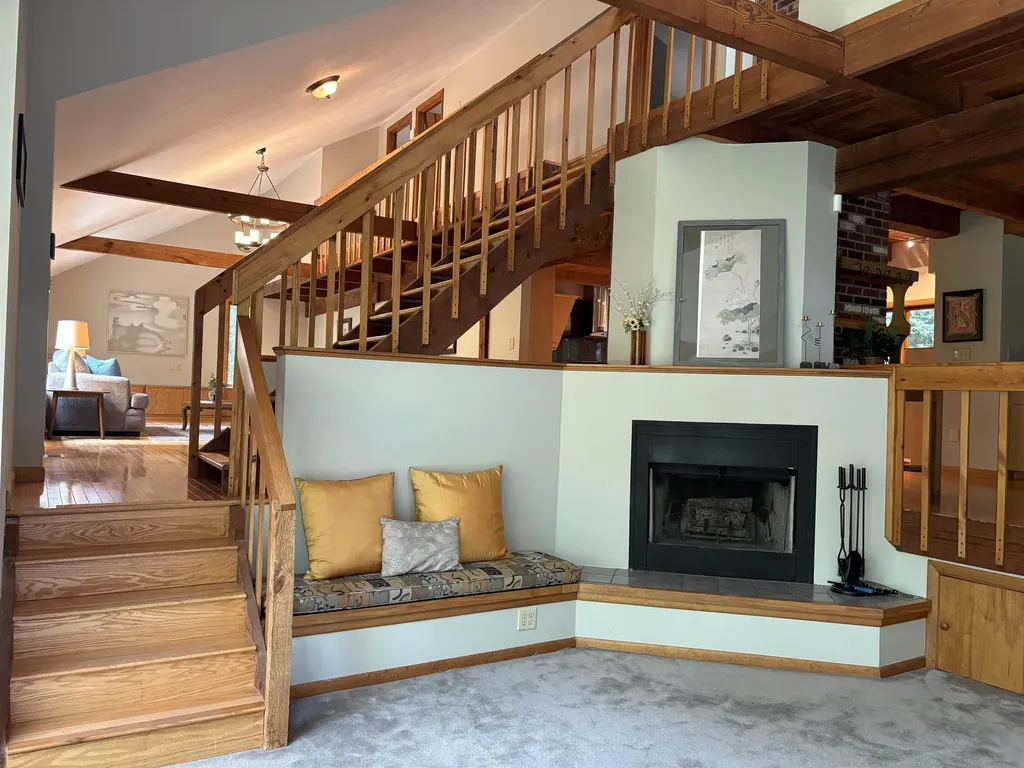 4 Windsor Boulevard Londonderry NH 03053