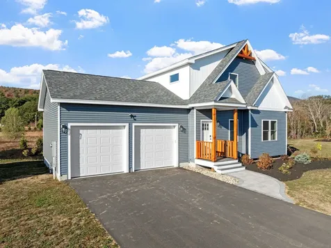 Melina's Way Thornton NH 03285