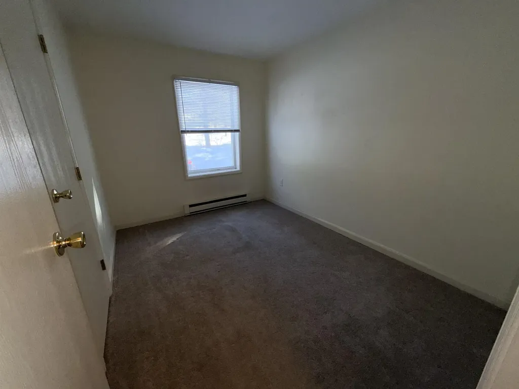 98 Ledge Hill Road Tuftonboro NH 03816