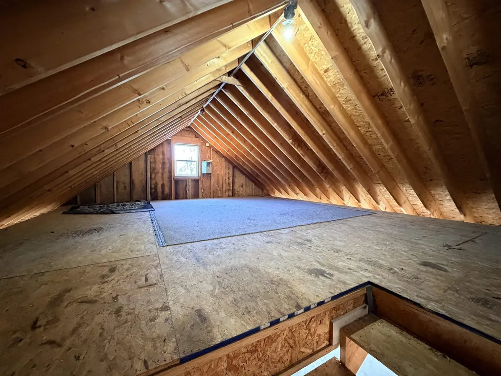 98 Ledge Hill Road Tuftonboro NH 03816