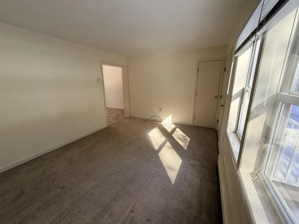 98 Ledge Hill Road Tuftonboro NH 03816