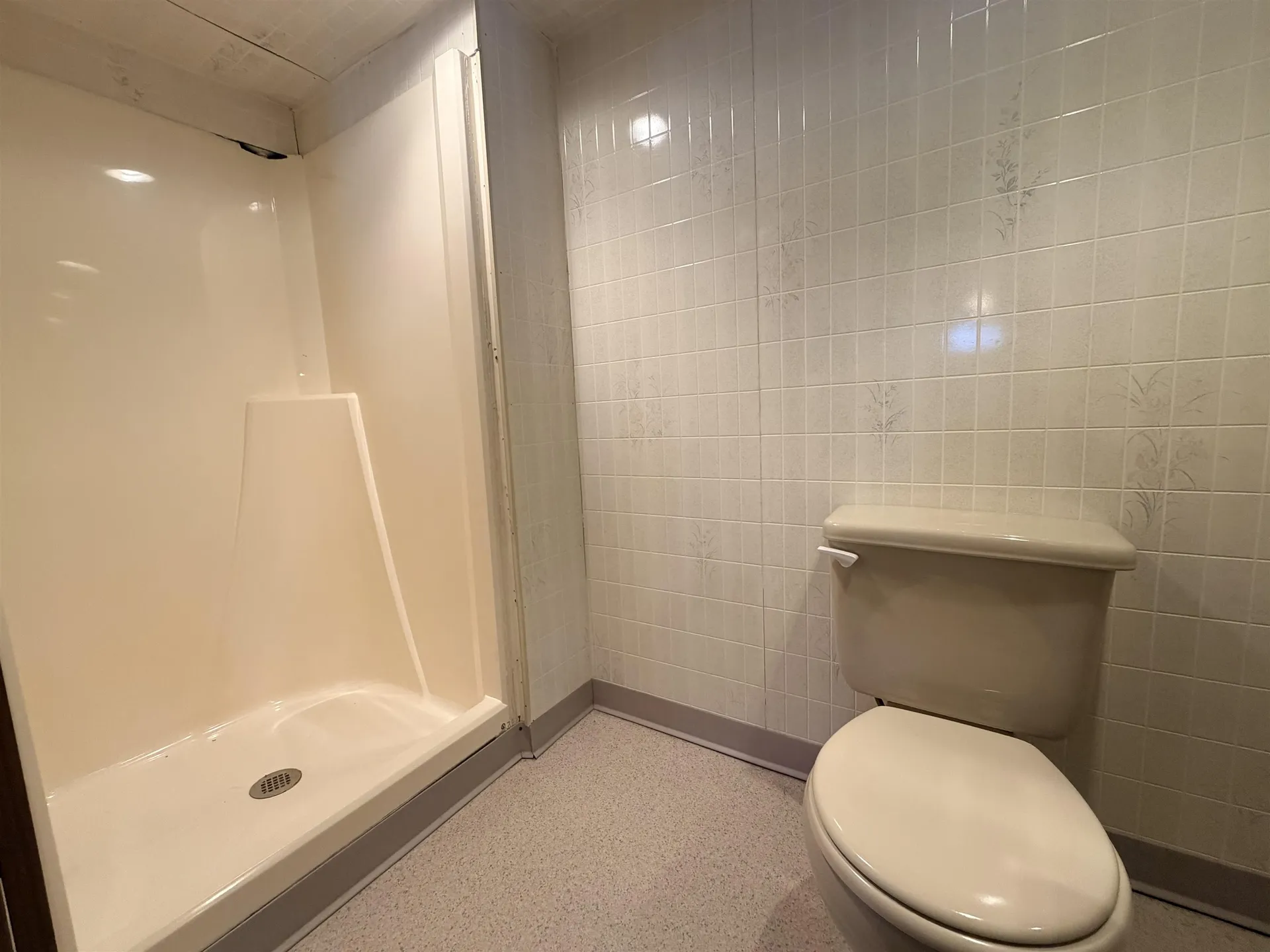 98 Ledge Hill Road Tuftonboro NH 03816