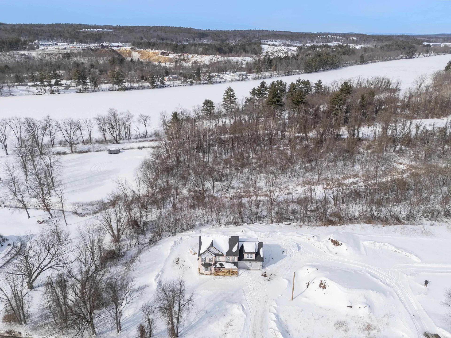 117 Merrimack Street Hooksett NH 03106