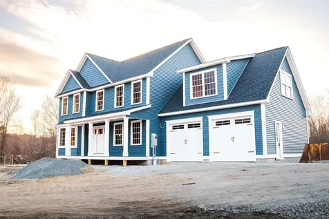 117 Merrimack Street Hooksett NH 03106