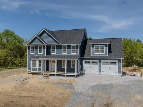 117 Merrimack Street Hooksett NH 03106