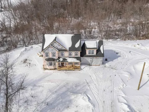 117 Merrimack Street Hooksett NH 03106