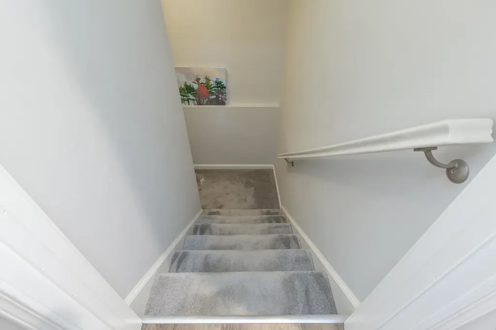 141 Chase Way Manchester NH 03104