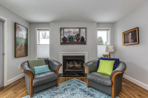 141 Chase Way Manchester NH 03104