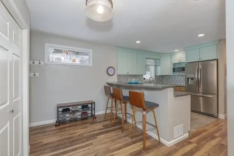 141 Chase Way Manchester NH 03104