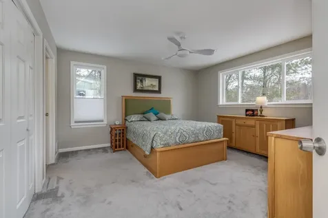 141 Chase Way Manchester NH 03104