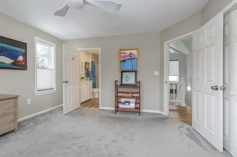 141 Chase Way Manchester NH 03104