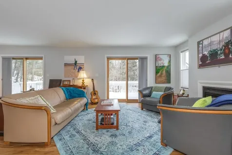 141 Chase Way Manchester NH 03104