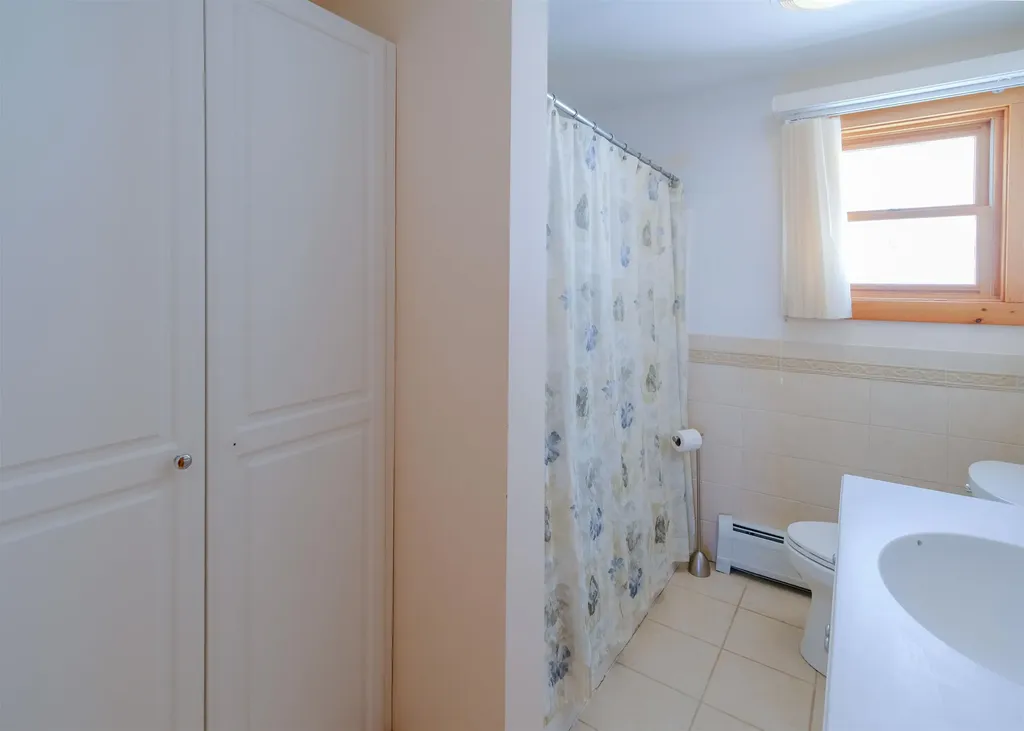 306 Hedgehog Hill Road N Mount Holly VT 05758