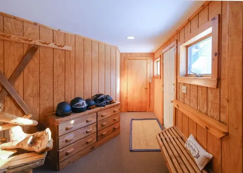 306 Hedgehog Hill Road N Mount Holly VT 05758