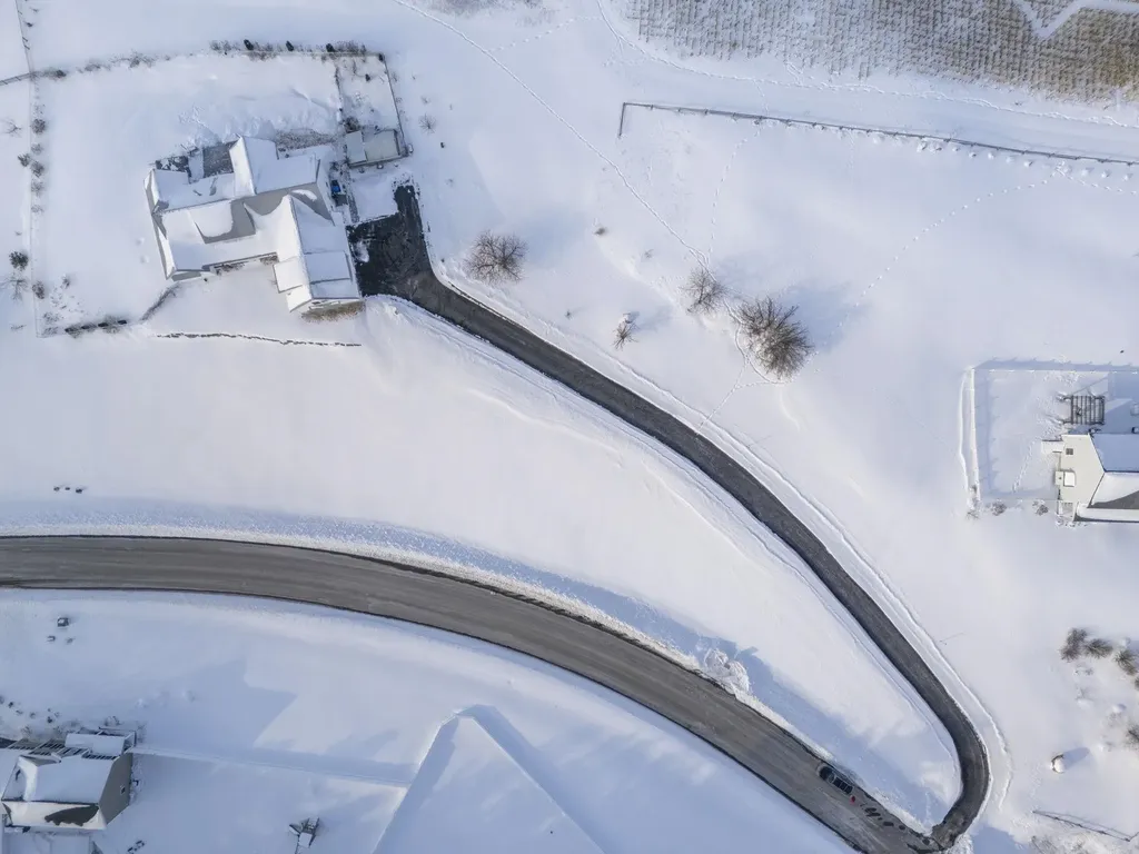 2 Nettie Way Londonderry NH 03053