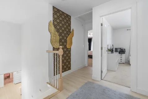 2 Nettie Way Londonderry NH 03053