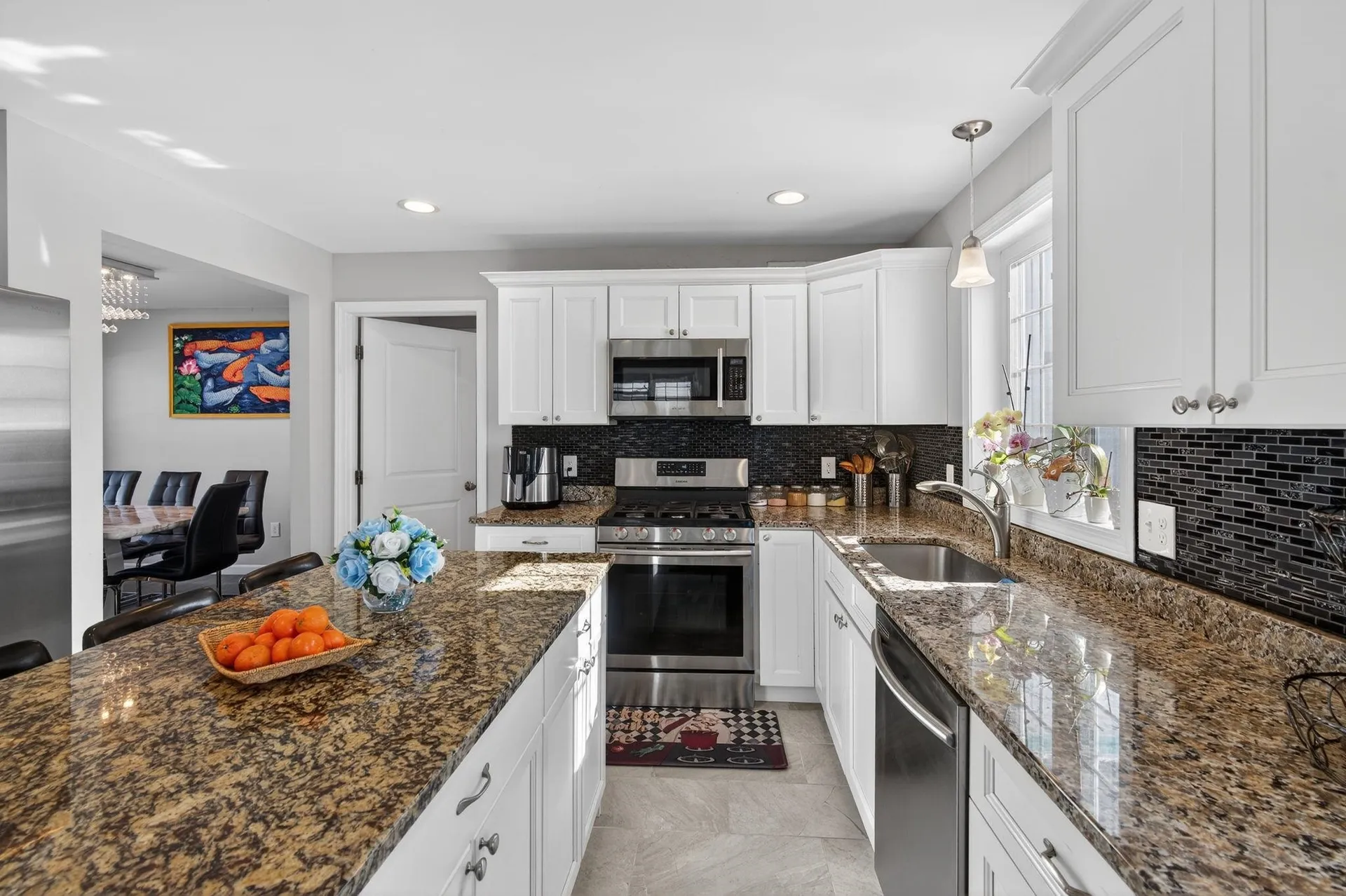 73 King Street Nashua NH 03060