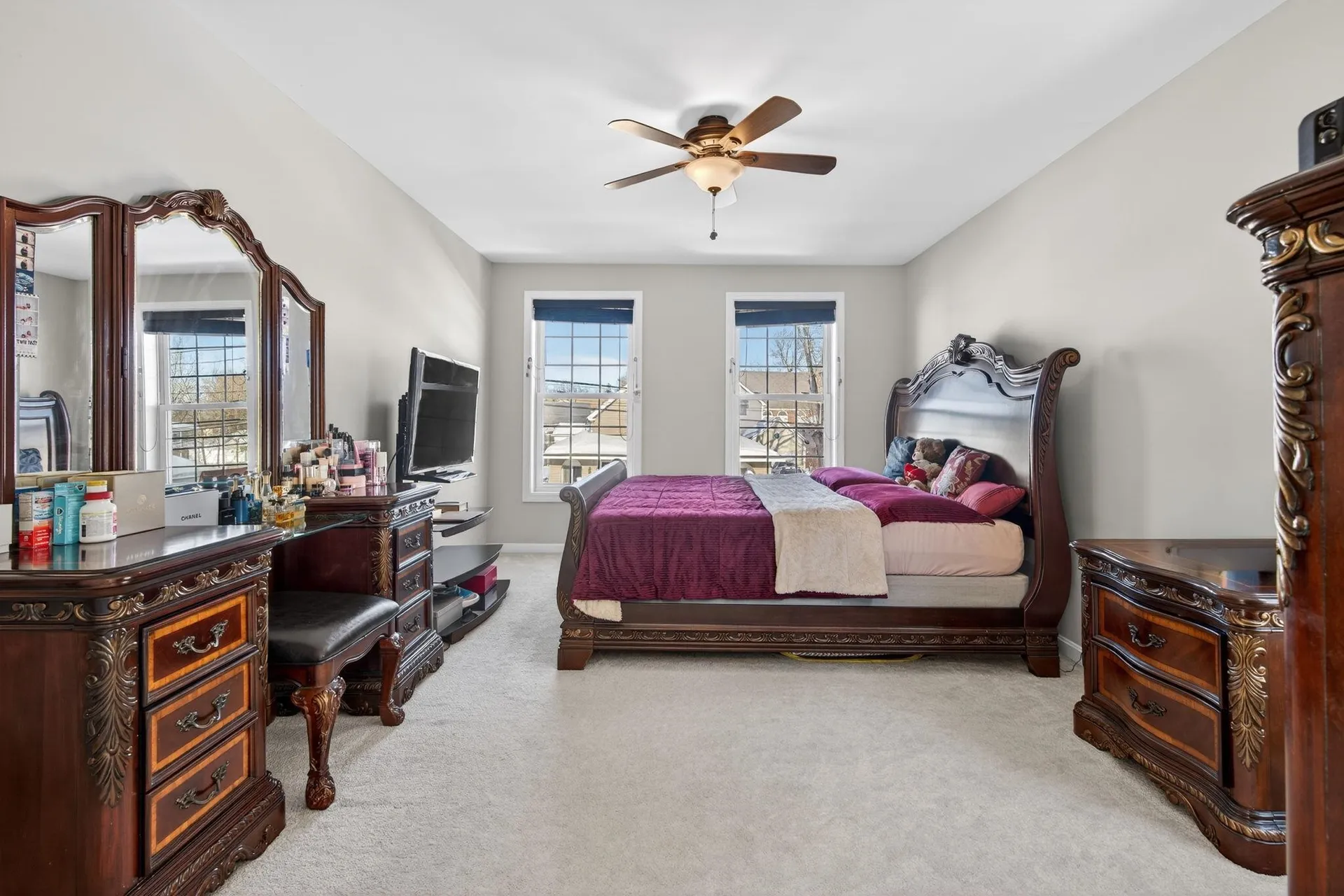 73 King Street Nashua NH 03060