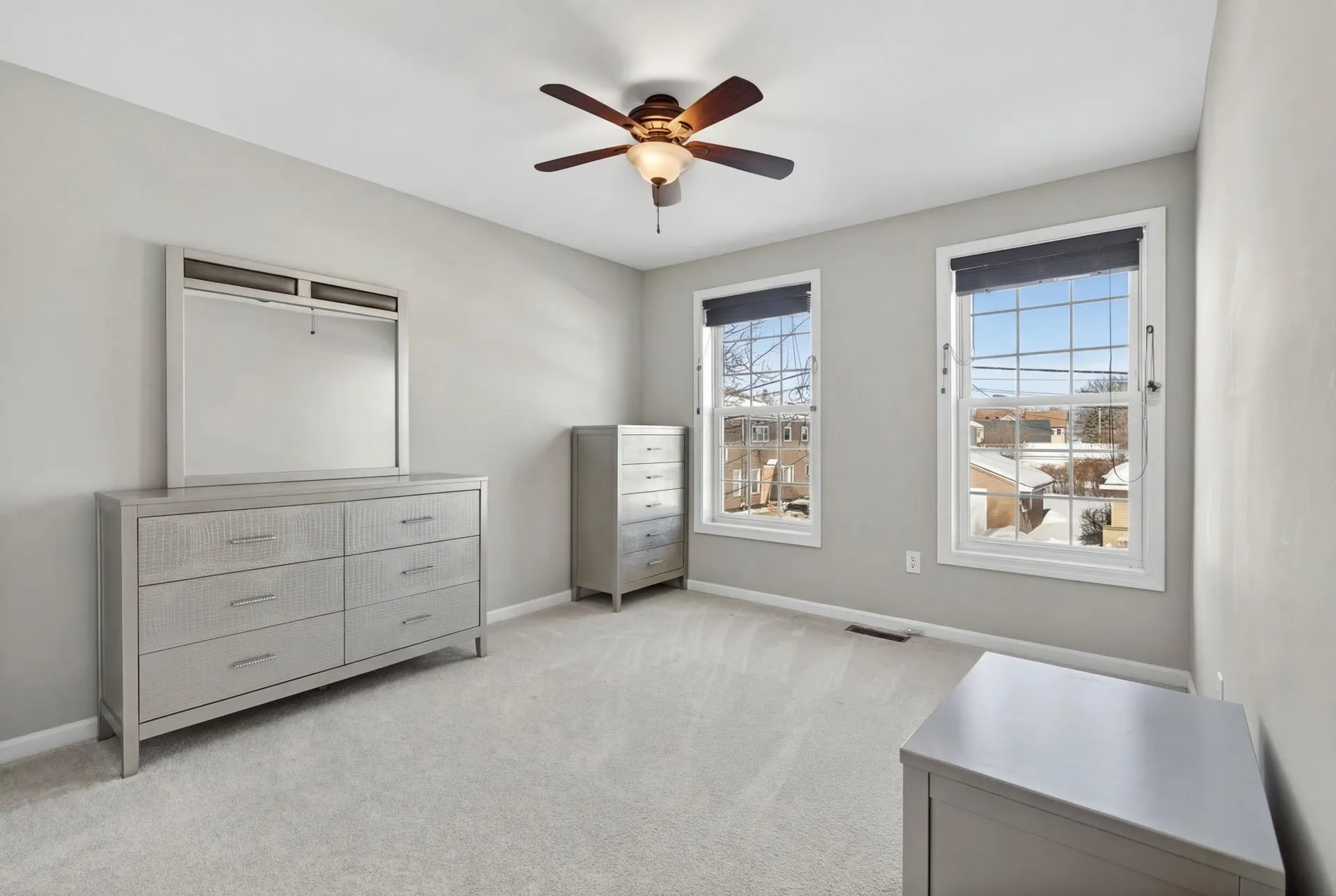 73 King Street Nashua NH 03060