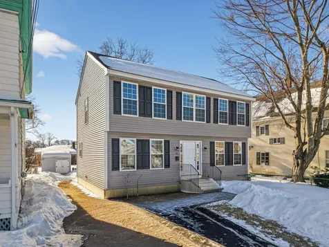 73 King Street Nashua NH 03060