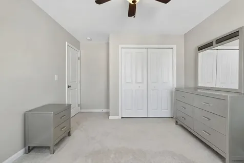 73 King Street Nashua NH 03060