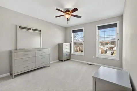 73 King Street Nashua NH 03060