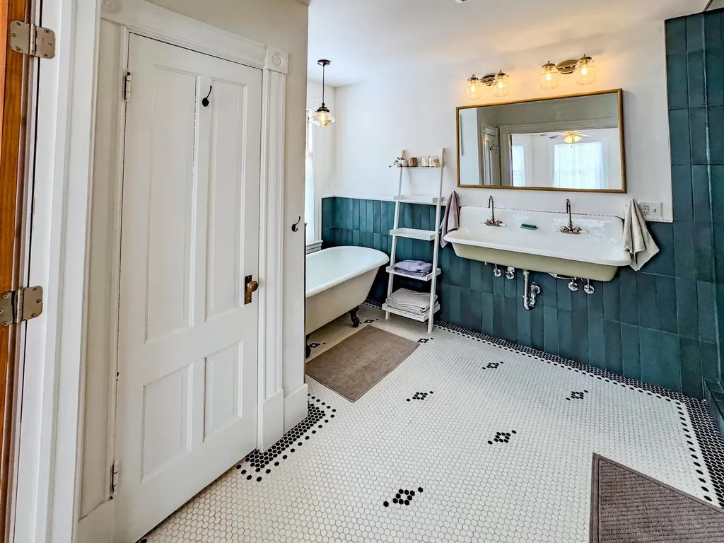 92 Congress Street St. Albans City VT 05478