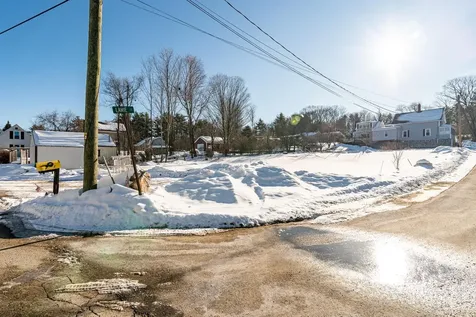 21 Saint Anthonys Road Wakefield NH 03872