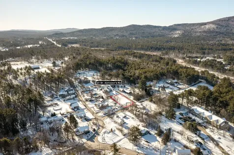 21 Saint Anthonys Road Wakefield NH 03872
