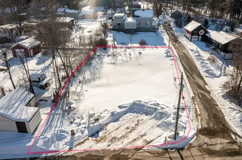 21 Saint Anthonys Road Wakefield NH 03872
