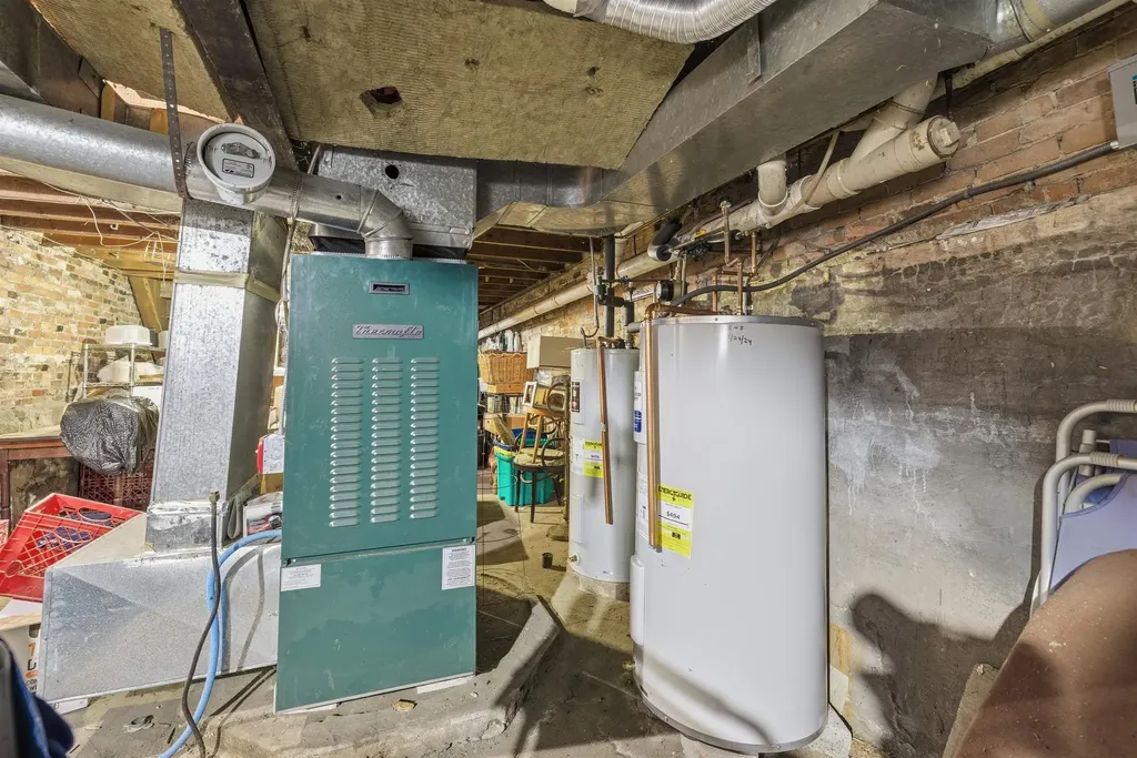 275 Main Street South Berwick ME 03908