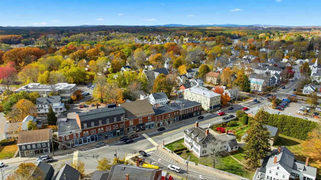 275 Main Street South Berwick ME 03908