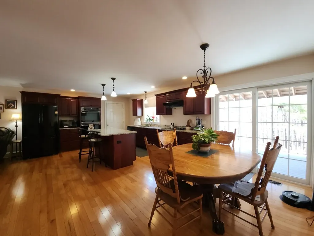 21 Sedlari Way Alton NH 03810