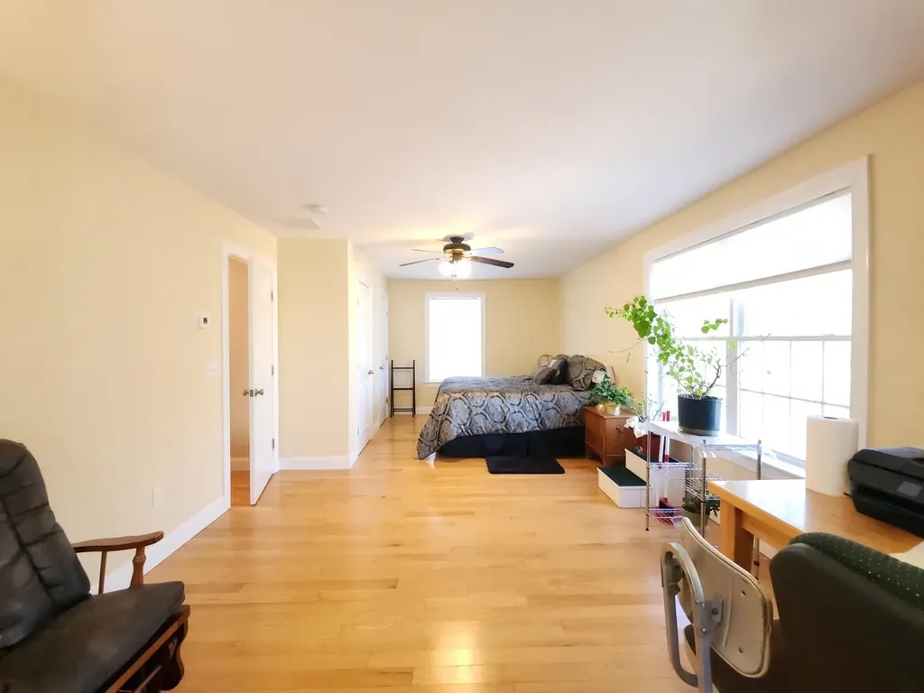 21 Sedlari Way Alton NH 03810